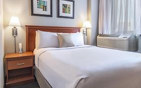 Candlewood Suites Montreal Downtown Centre Ville